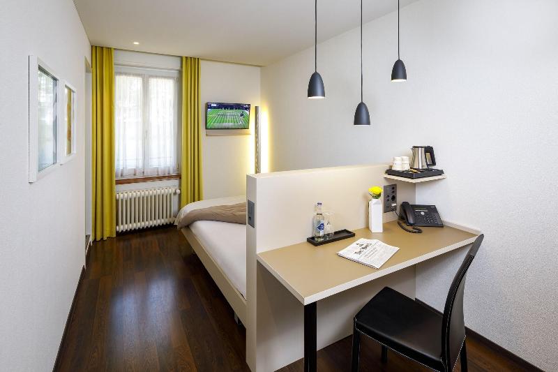 Hotel Restaurant Jardin - Oda