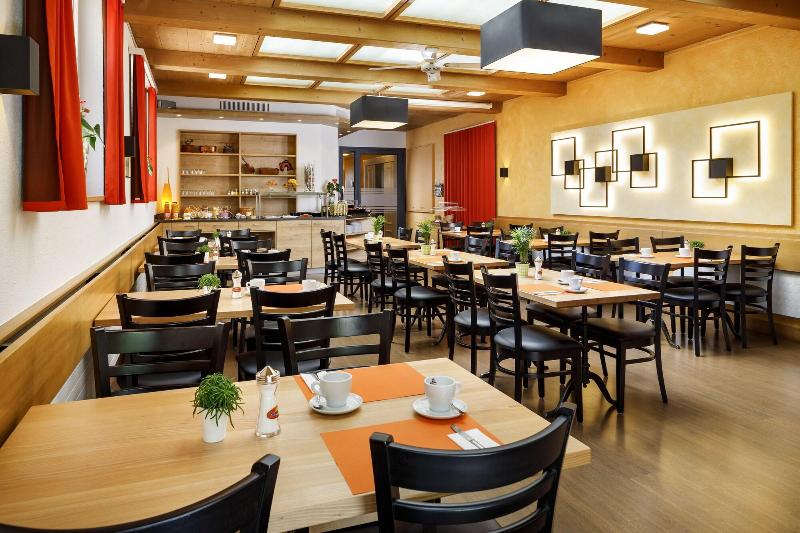 Hotel Restaurant Jardin - Restoran