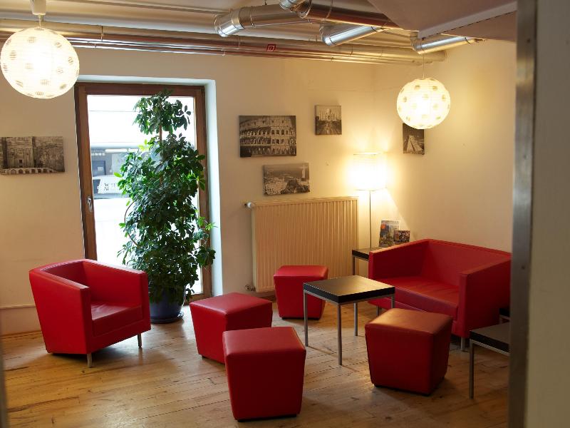 The 4you Hostel & Hotel Munich - Lobi