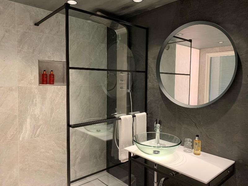 Hotel Mitland - Oda