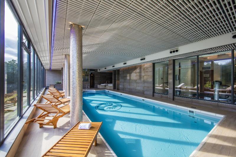 Hotel Mitland - Havuz