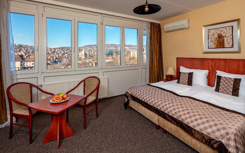 Hotel Charles - Oda
