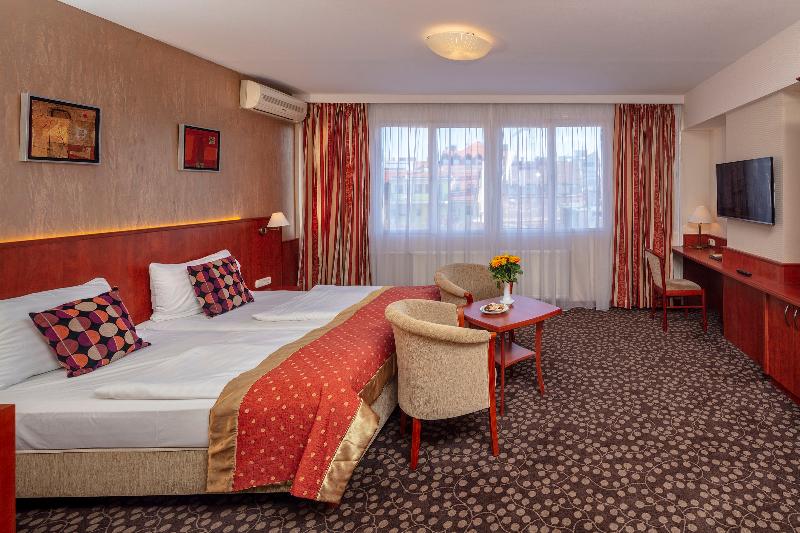 Hotel Charles - Oda