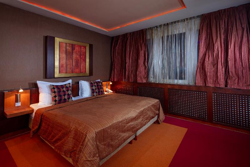 Hotel Charles - Oda