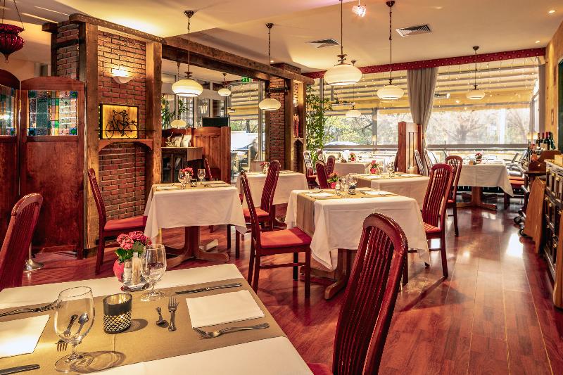Hotel Charles - Restoran