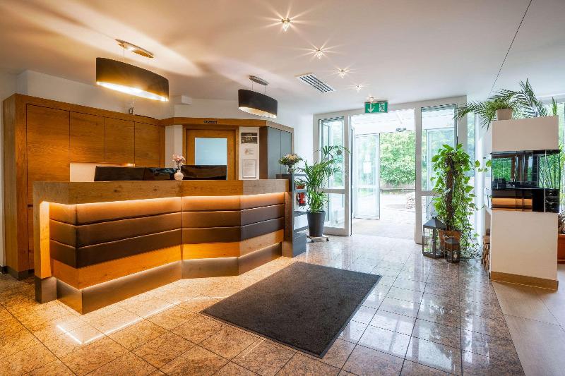 [M]EAT & STAY HOTEL - Lobi