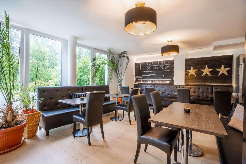[M]EAT & STAY HOTEL - Lobi