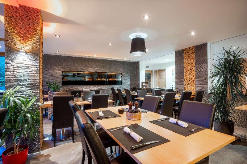 [M]EAT & STAY HOTEL - Restoran
