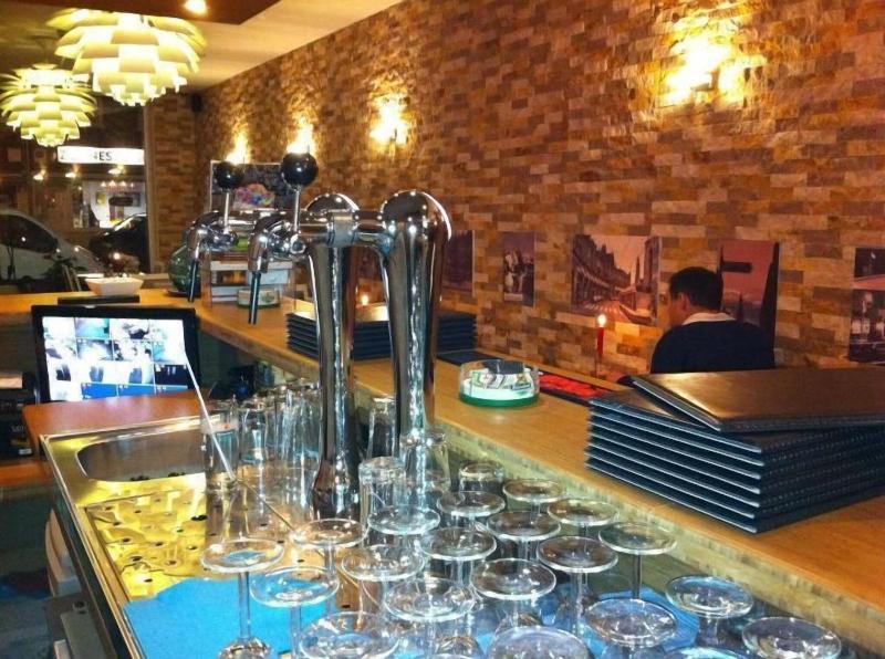 Hotel Larende - Bar