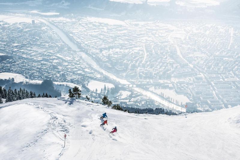 Weisses Kreuz - Aktivite