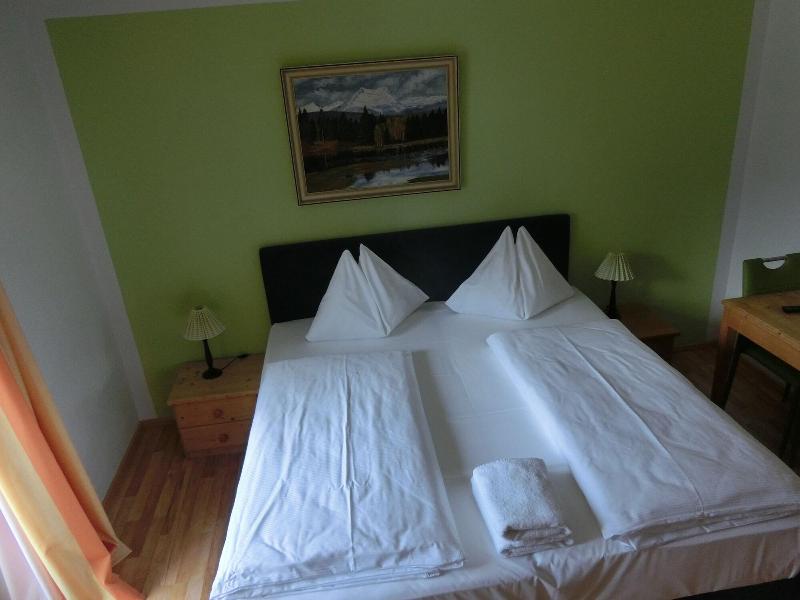Hotel Haus Am See - Oda