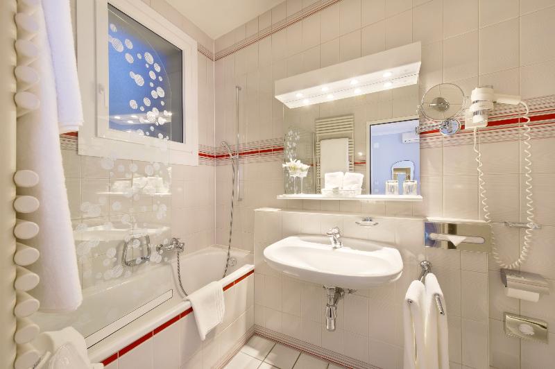 Astra Hotel Vevey - Oda