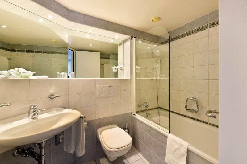 Astra Hotel Vevey - Oda