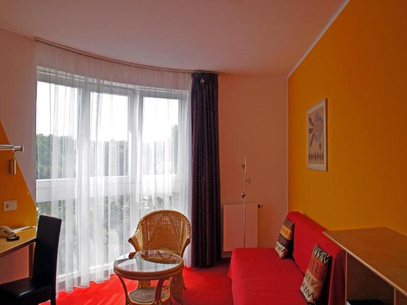 Hotel Am Buschkrugpark - Genel