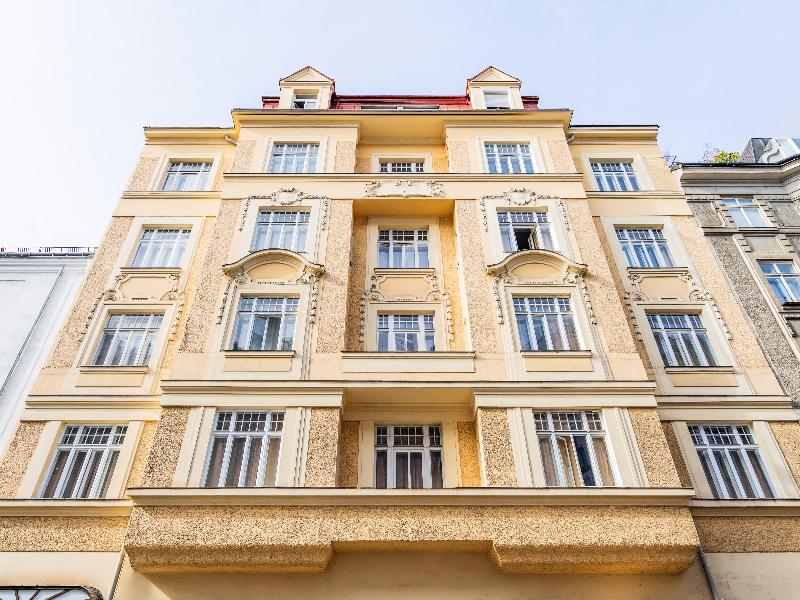 Hotel Pension Baronesse - Genel