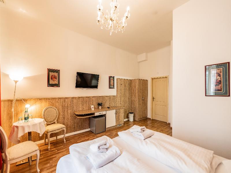 Hotel Pension Baronesse - Oda