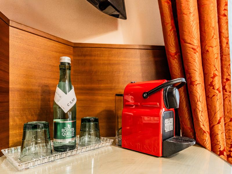 Hotel Pension Baronesse - Oda