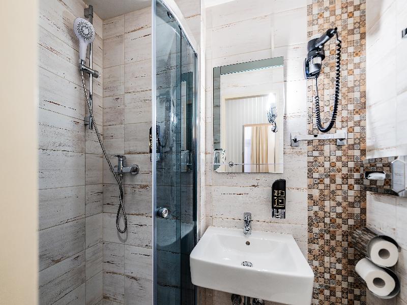 Hotel Pension Baronesse - Oda