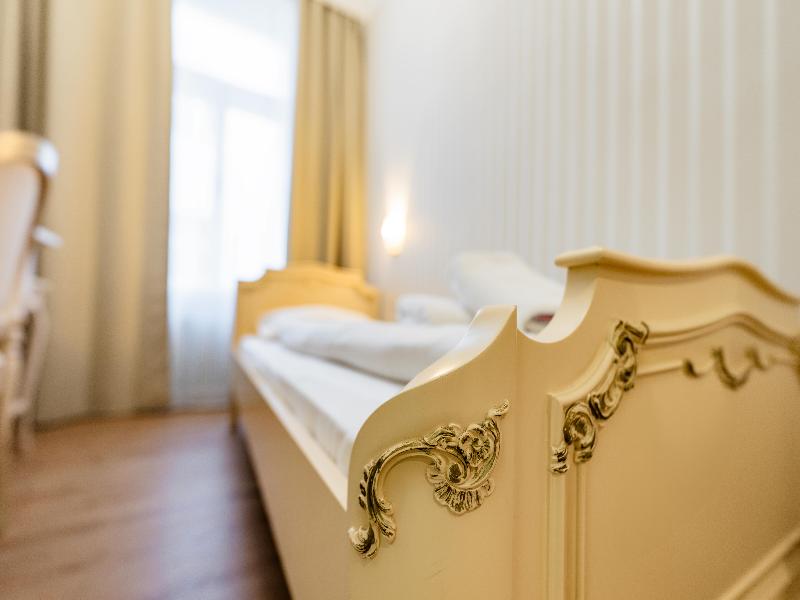 Hotel Pension Baronesse - Oda