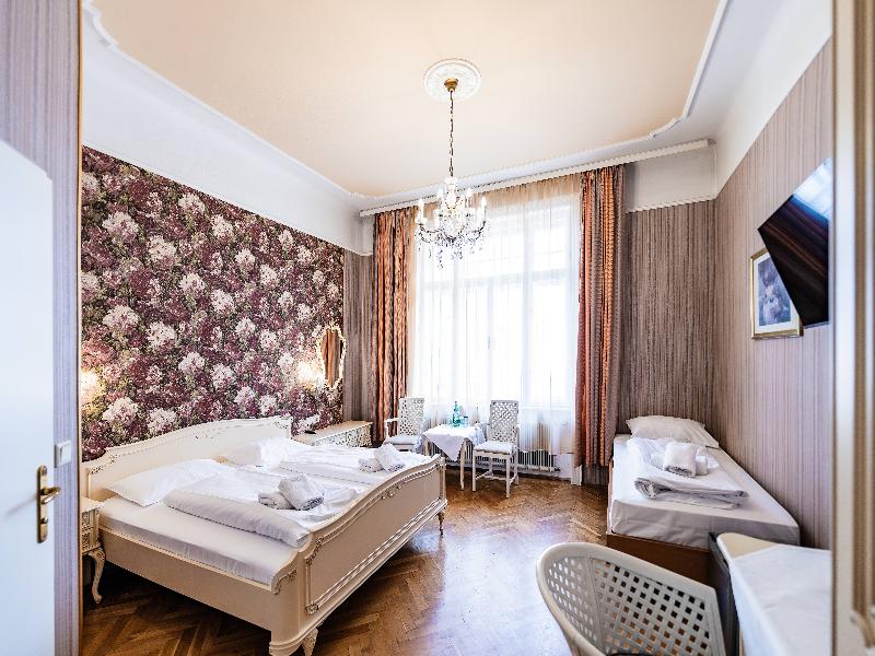 Hotel Pension Baronesse - Oda