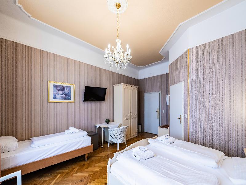 Hotel Pension Baronesse - Oda