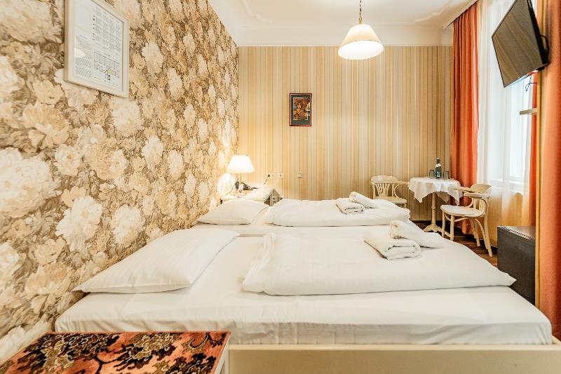 Hotel Pension Baronesse - Oda