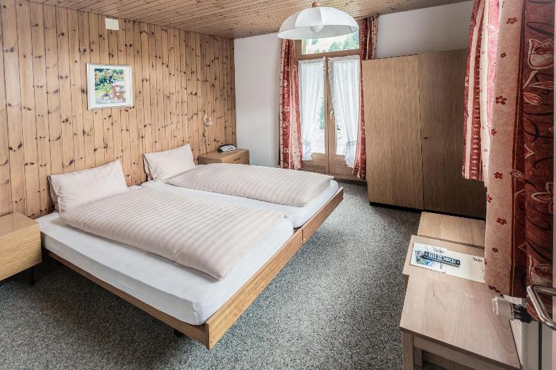 Hotel Baeren - Oda