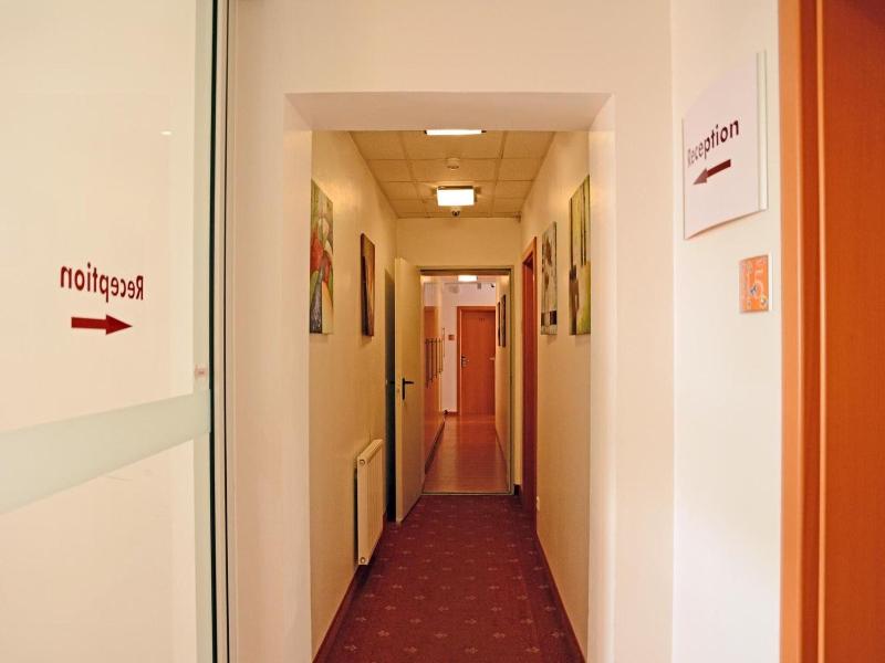 Evido Hotel - Lobi
