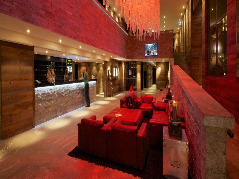 Grischa - DAS Hotel Davos - Lobi