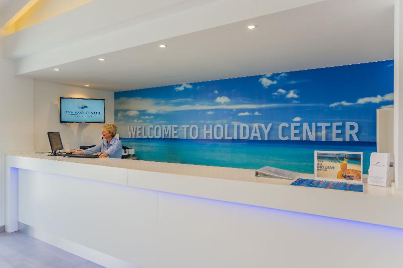 Holiday Center - Lobi