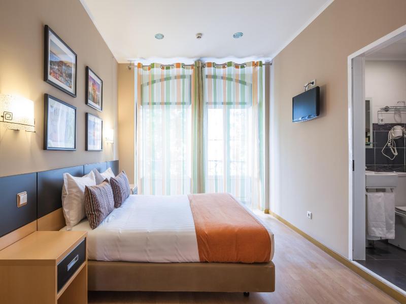 Vila Nova Guesthouse - Oda