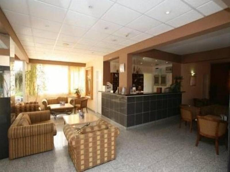 Valana Hotel Apartments - Lobi