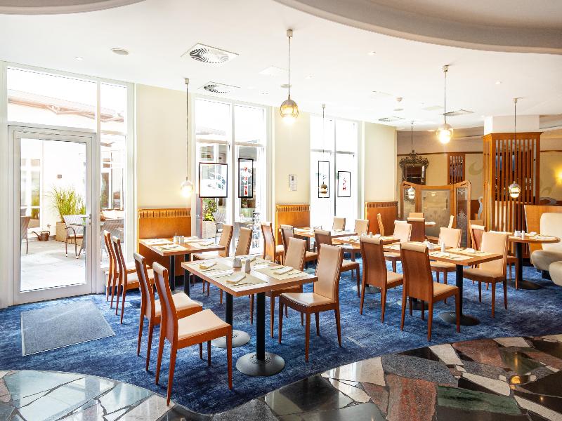 Dorint Charlottenhof Halle - Restoran