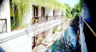 Seminyak Lagoon All Suites Hotel fotoÄŸrafÄ±