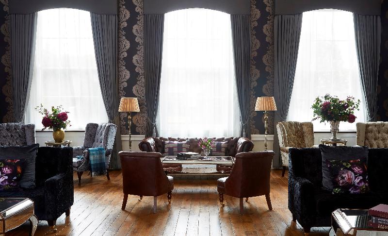 The Westbridge Hotel - Lobi