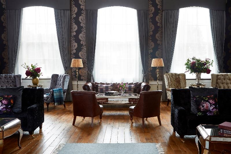 The Westbridge Hotel - Lobi