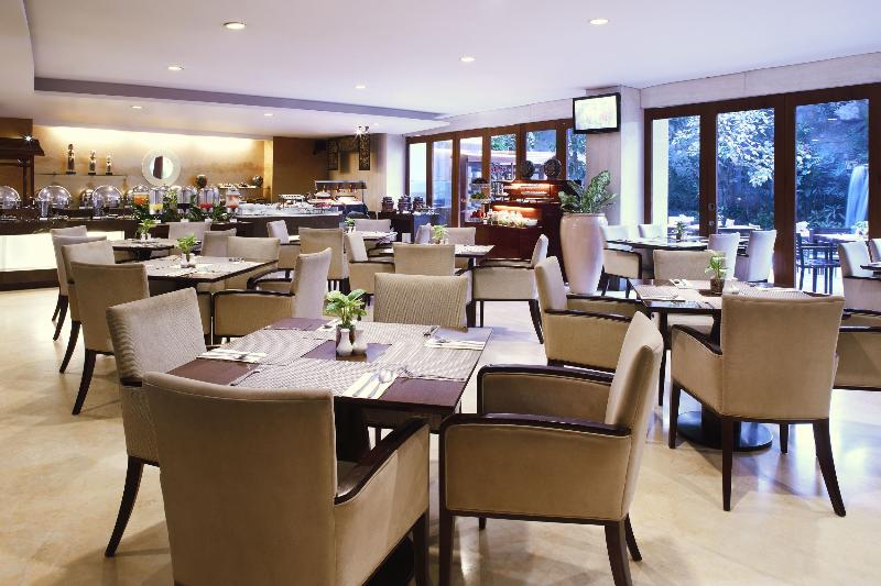 Jambuluwuk Malioboro Hotel Yogyakarta - Restoran