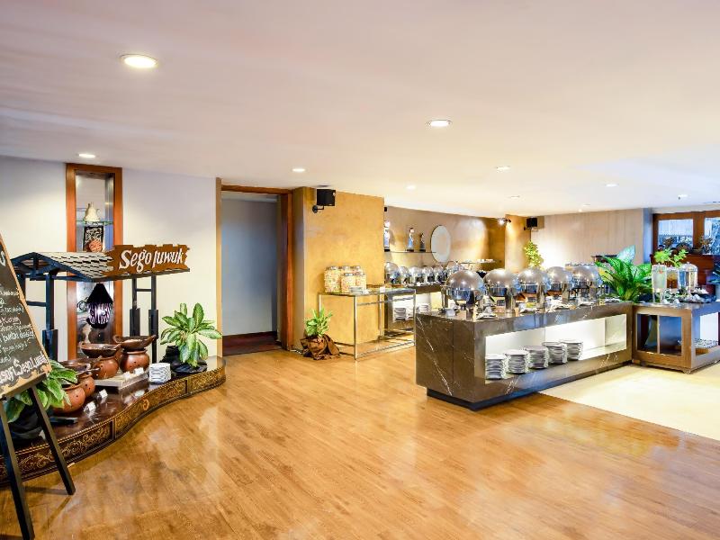 Jambuluwuk Malioboro Hotel Yogyakarta - Restoran