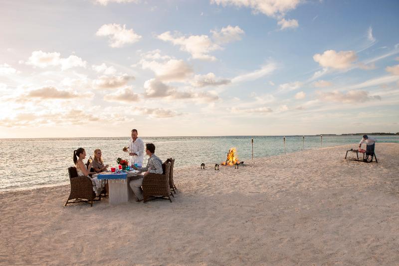 The Residence Maldives at Falhumaafushi - Plaj