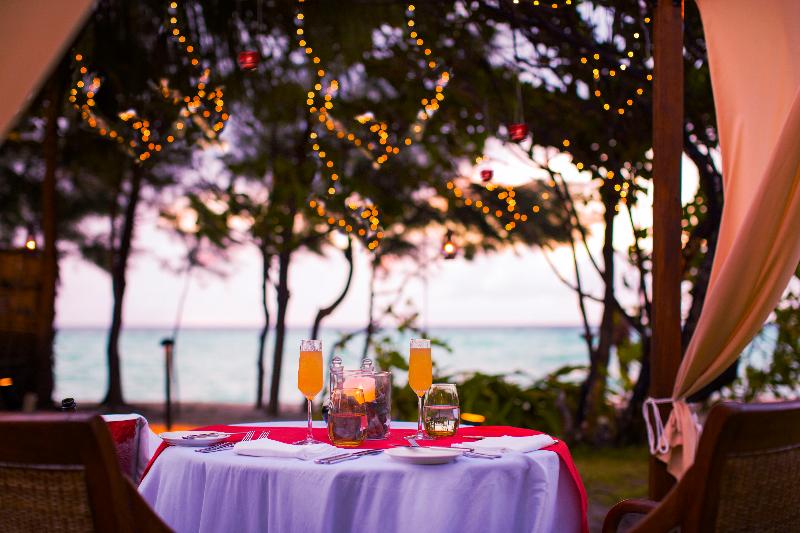 The Residence Maldives at Falhumaafushi - Restoran