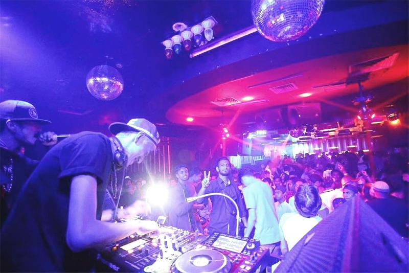 Planet Holiday Hotel & Residence - Bar