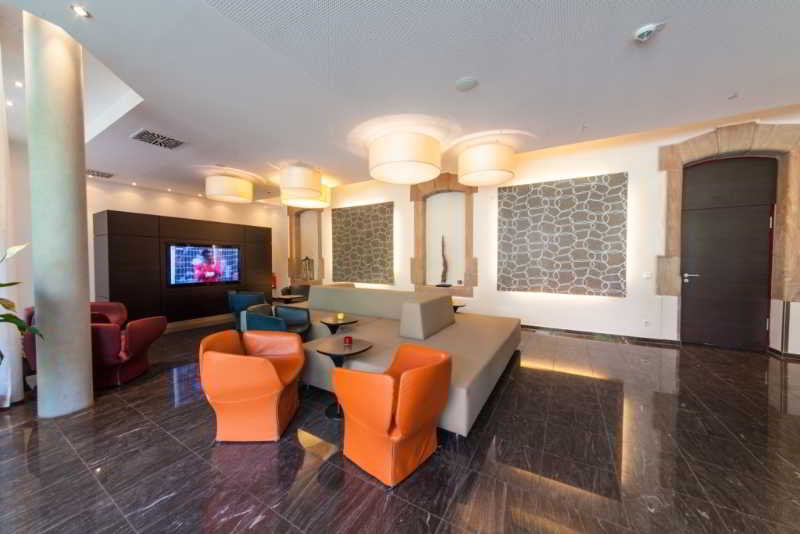 Novina Tillypark Hotel fotoÄŸrafÄ±