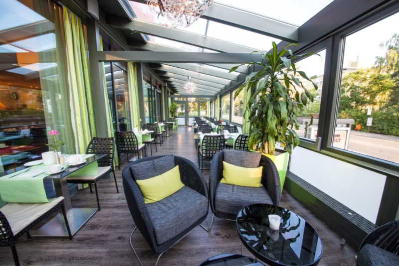 Novina Tillypark Hotel fotoÄŸrafÄ±