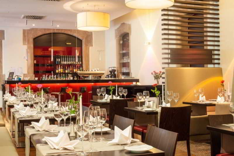 Novina Tillypark Hotel fotoÄŸrafÄ±