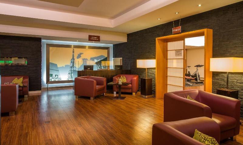 Novina Sudwestpark Hotel - Lobi