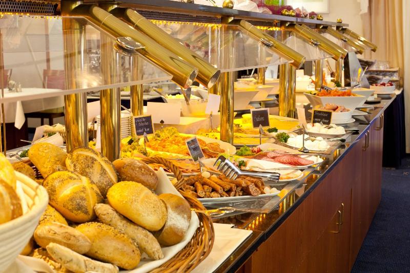 Novina Sudwestpark Hotel - Restoran
