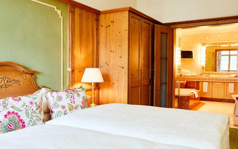 Hotel Salzburgerhof - Oda