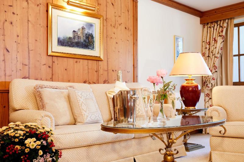 Hotel Salzburgerhof - Oda