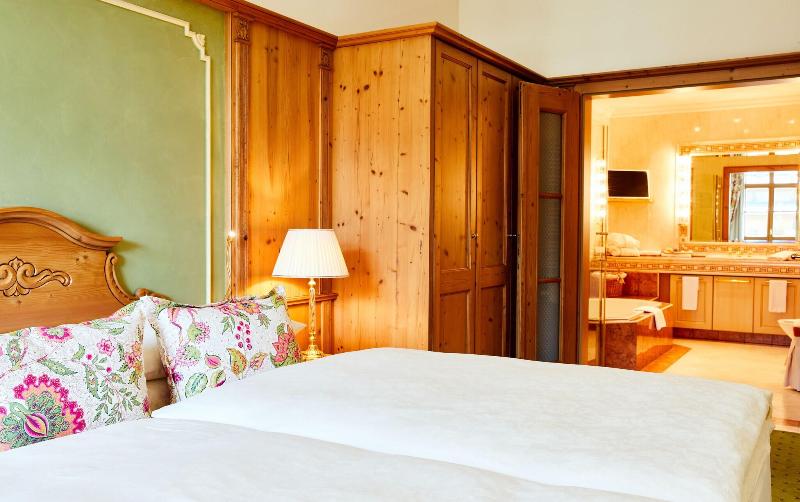 Hotel Salzburgerhof - Oda