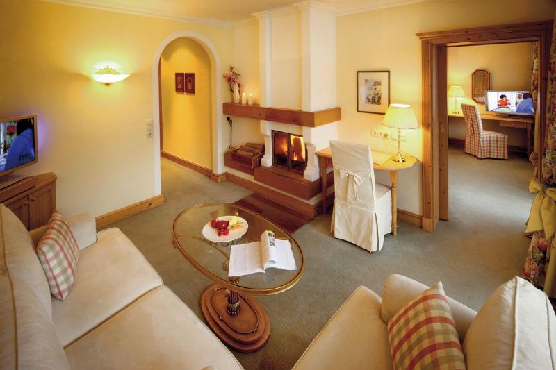 Hotel Salzburgerhof - Oda